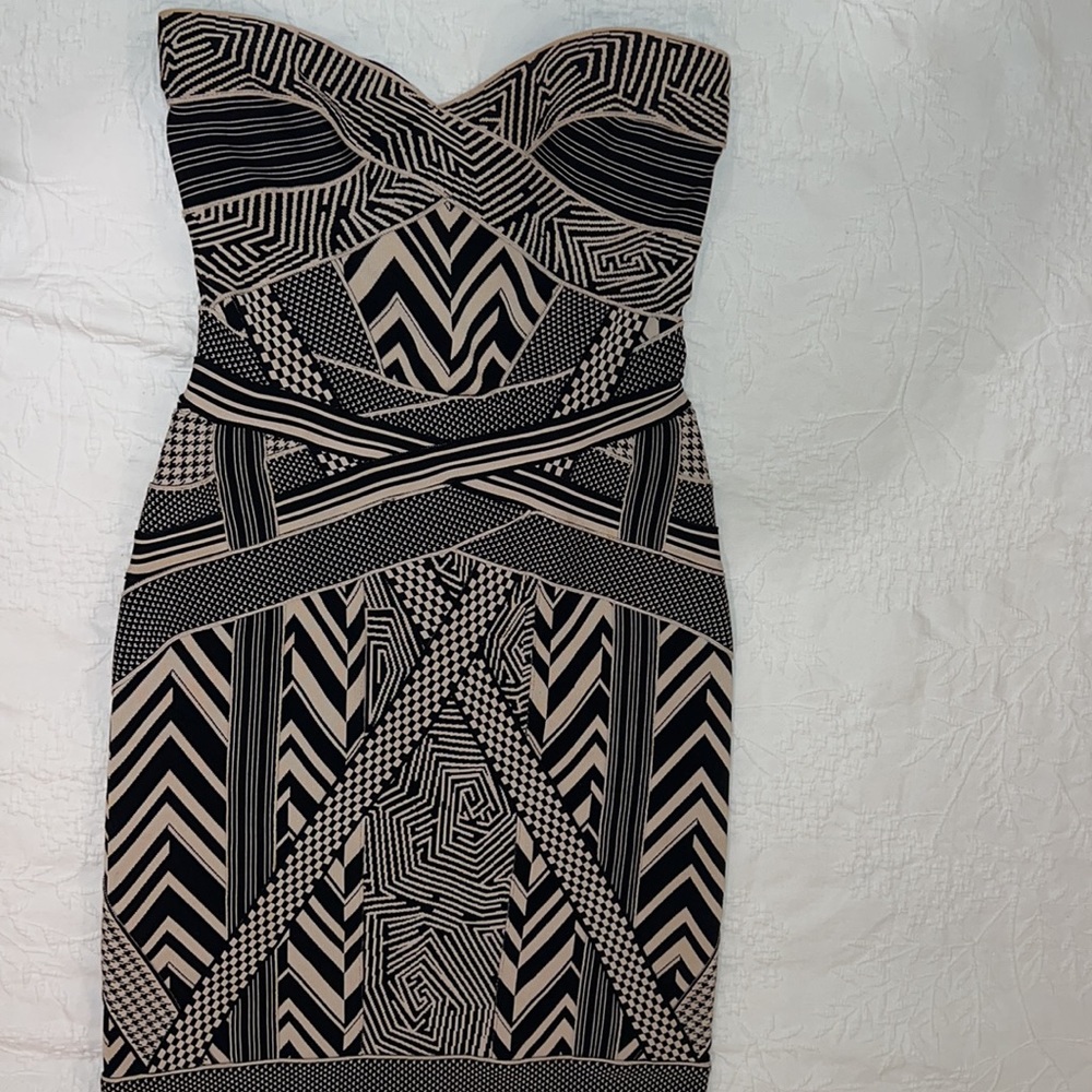 COPY - Herve leger dress - Picture 3 of 15